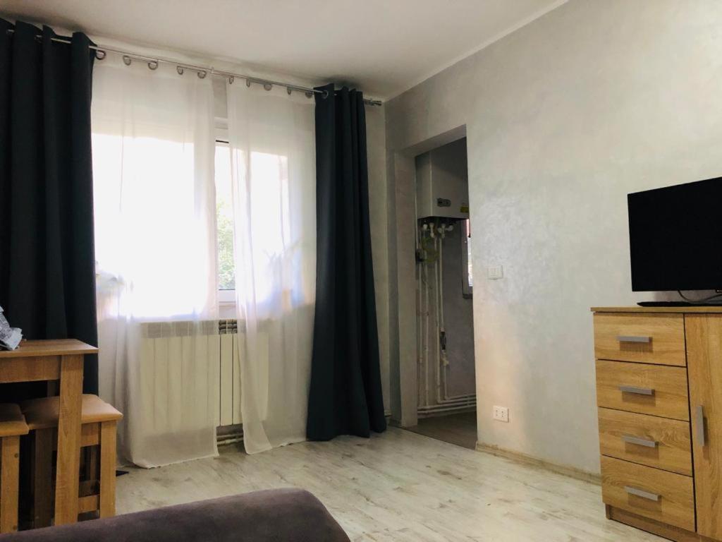 Dmi Apartment Iasi Exterior foto